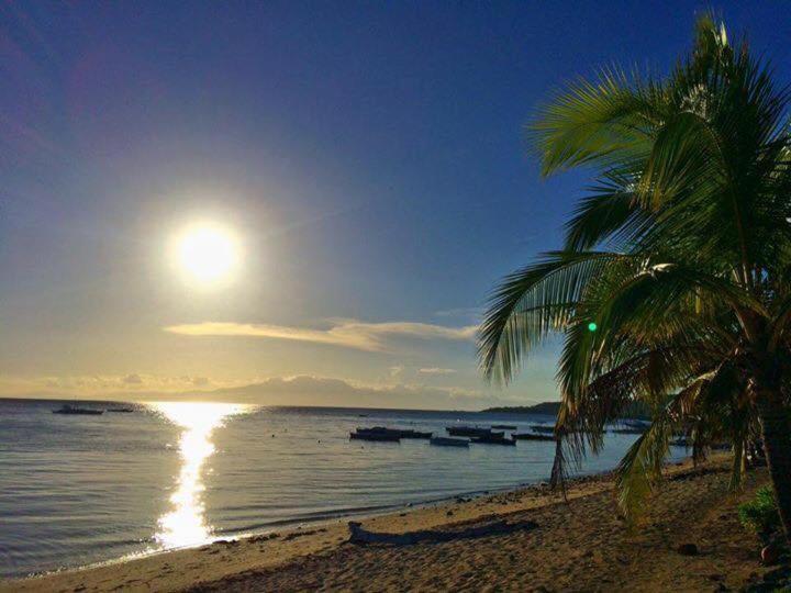 Islandia Beach Resort Siquijor Eksteriør bilde